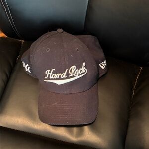 Hard Rock Cafe new era Yankees Navy Blue Cap
